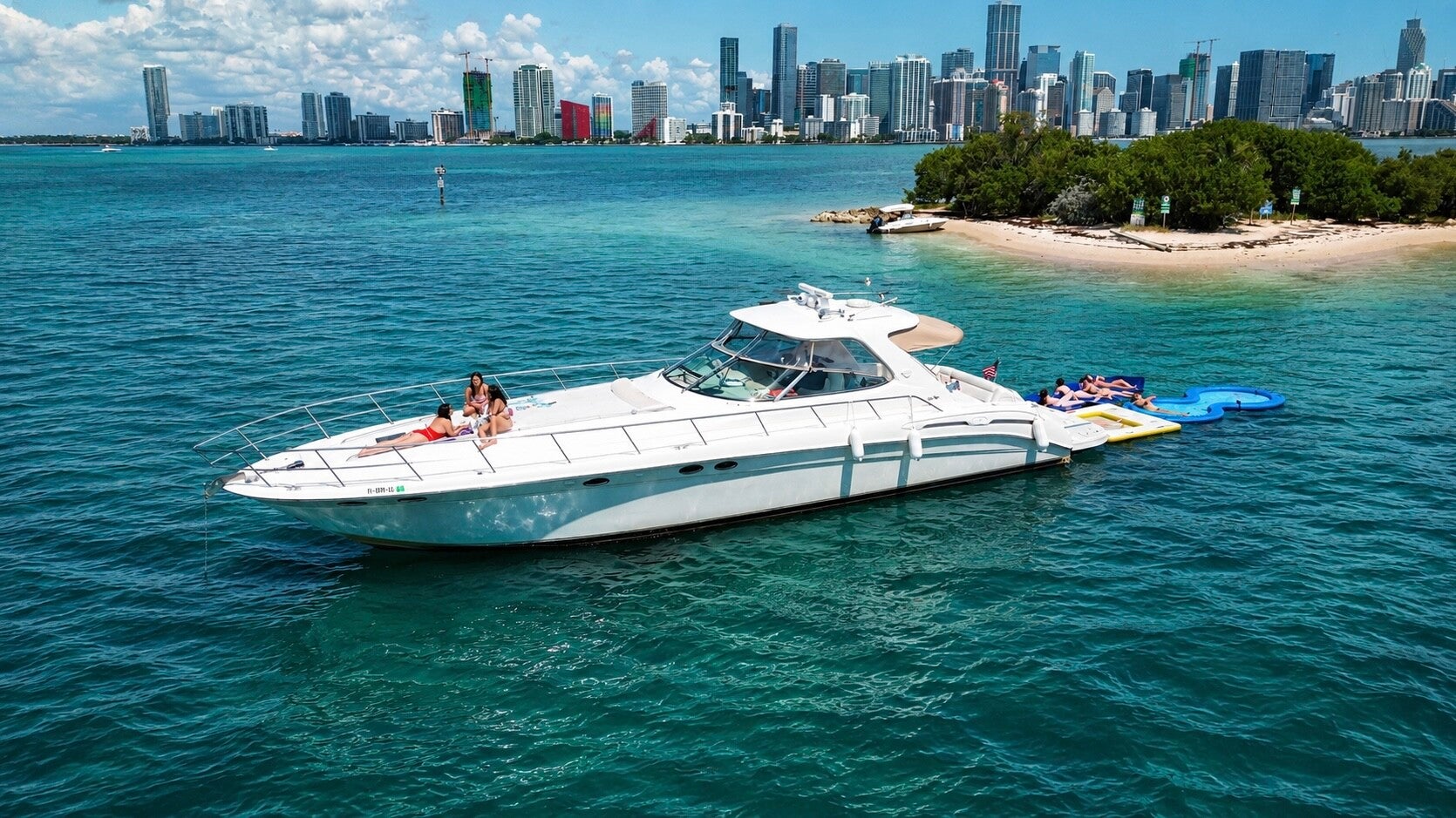 Sea Ray 60ft Sundancer