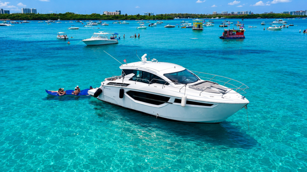 Cantius 45ft Luxury Yacht ⭐️