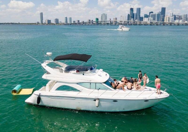 Maxum 50ft Fly Bridge