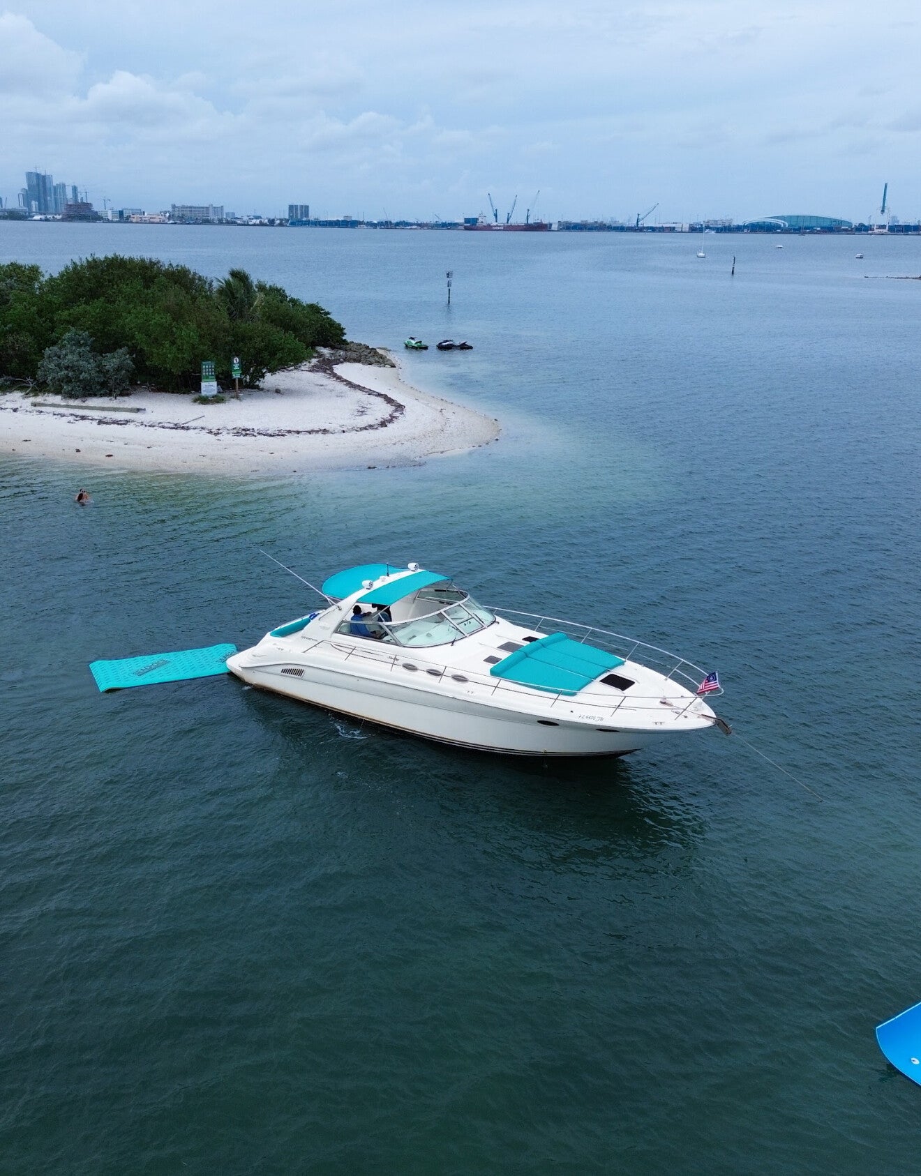 Sea Ray 37ft Sundancer