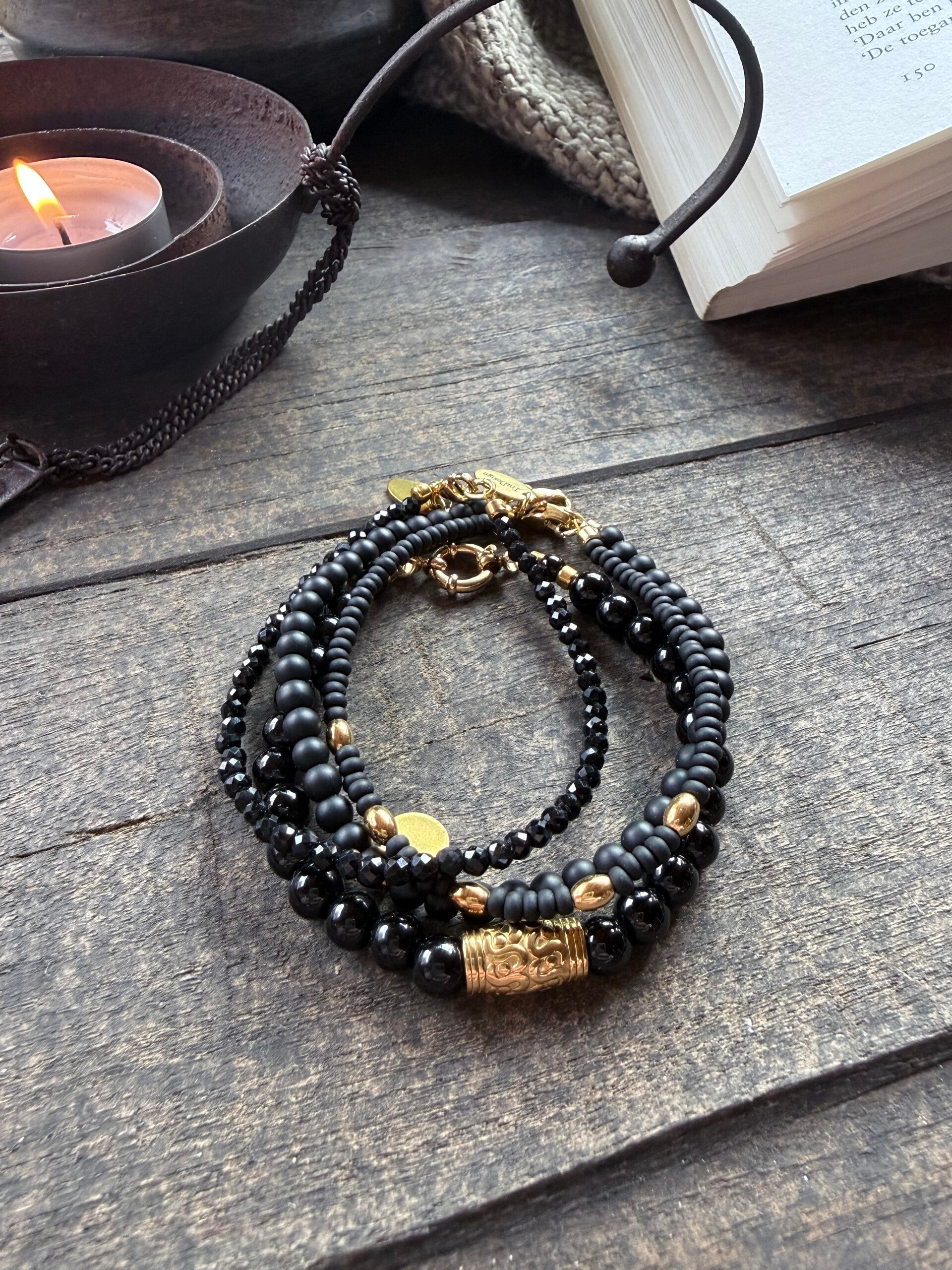 Nox – armbandenstapel | Nexus Aurum