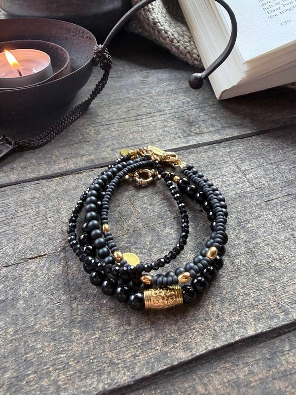 Nox – armbandenstapel | Nexus Aurum