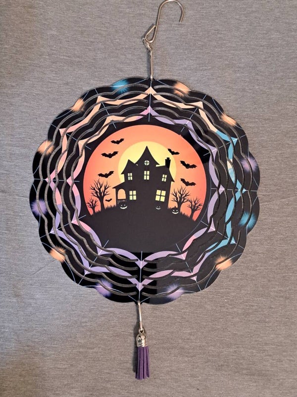 8in Halloween wind spinner