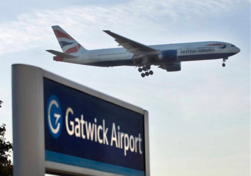 Andover to Gatwick Airport taxi transfer