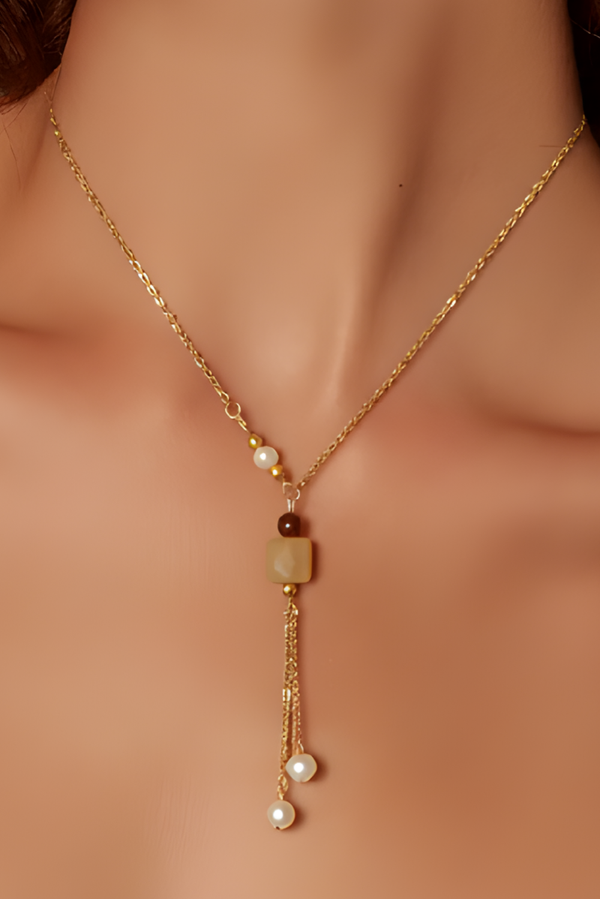 Collier en pierres naturelles & double pendant