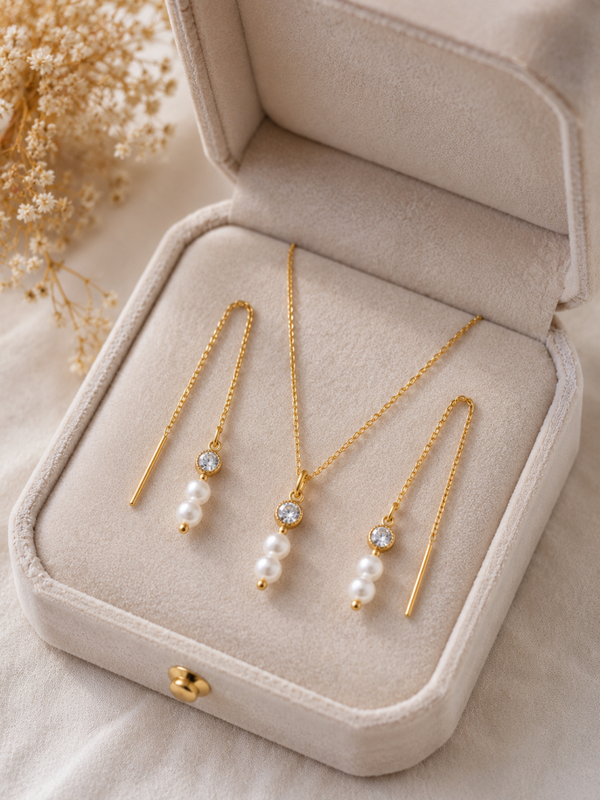 Ensemble collier & boucles d'oreilles perles d'eau douce – Zircons – Doré