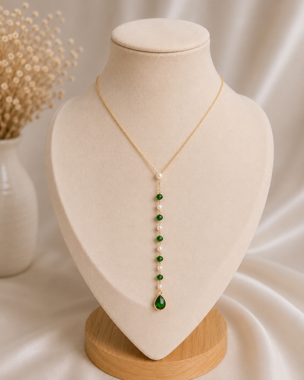 Collier de dos vert émeraude/ perles d'eau douce