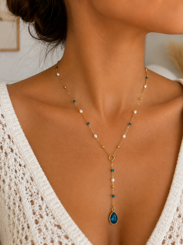 Collier en Y , perles à facette et d'eau douce.