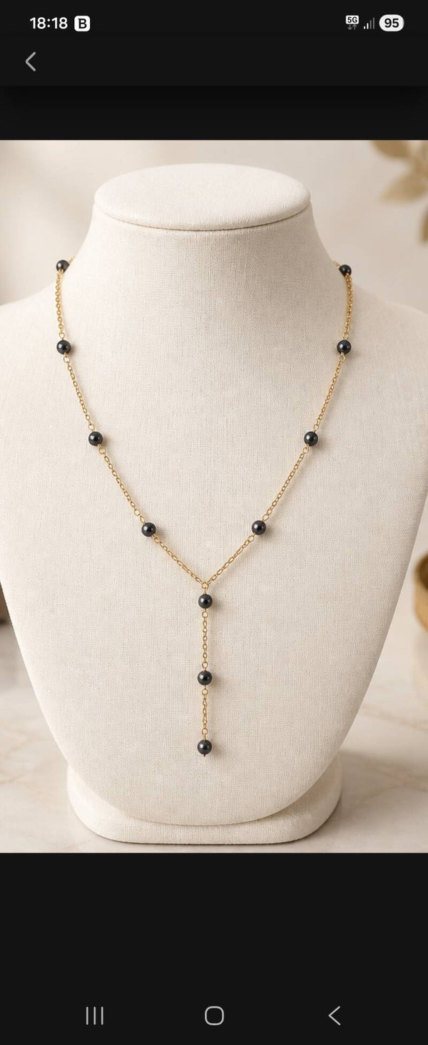 Collier en Y en hématite – Élégance et raffinement
