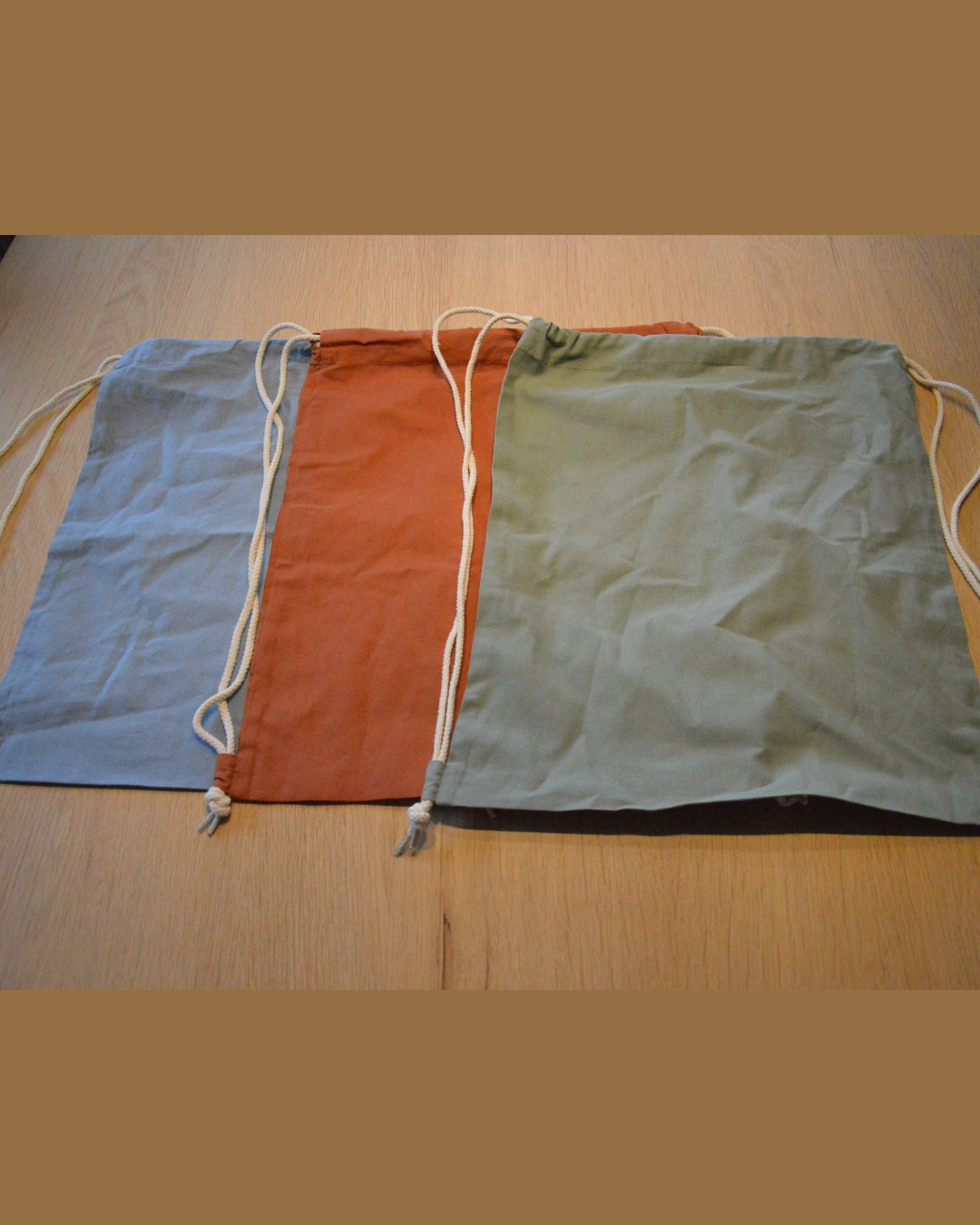 Gepersonaliseerde geborduurde turnzak met naam