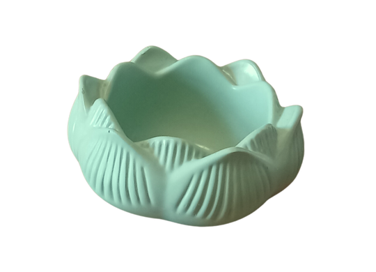 Pojemnik na świece typu tealight .Lotos