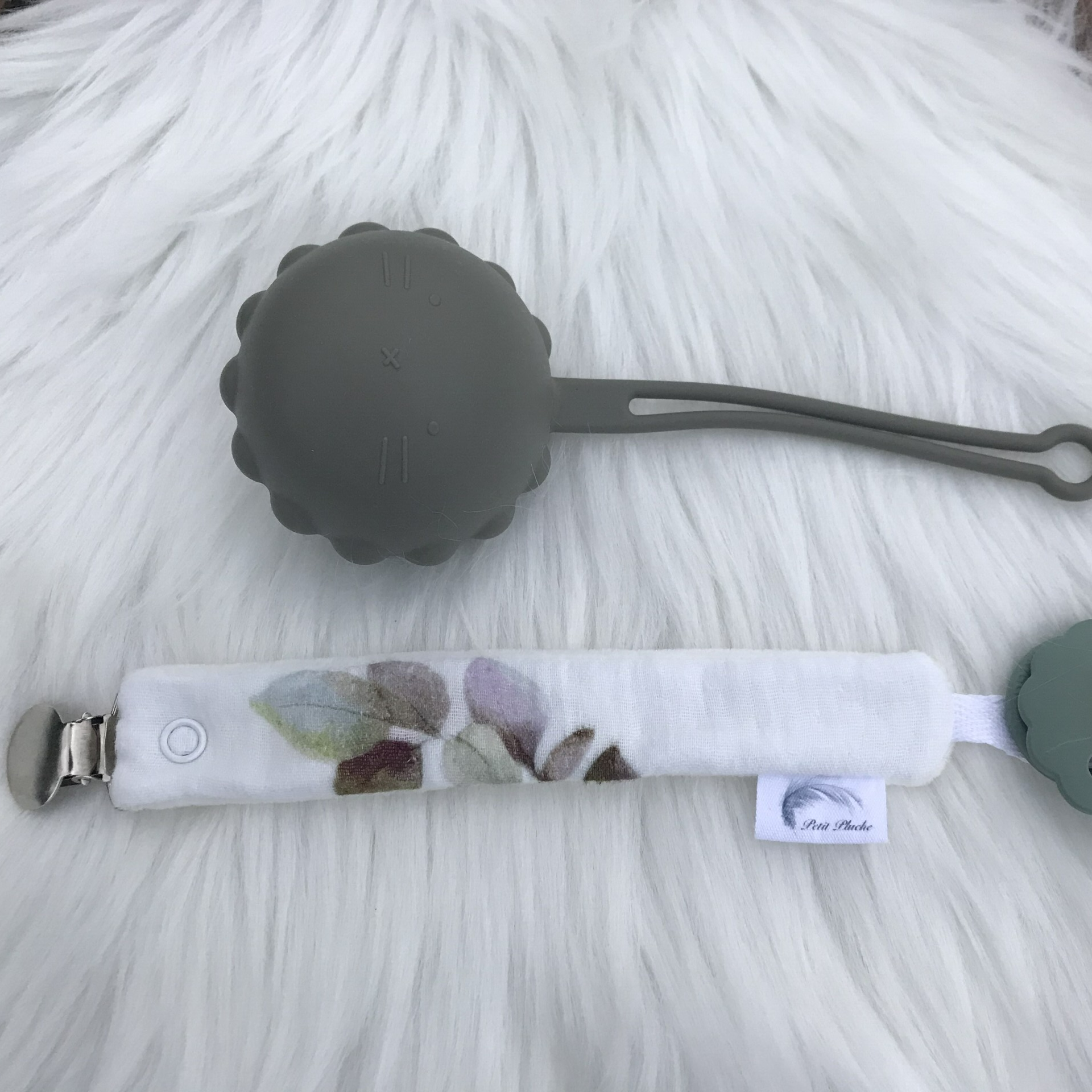 Fopspeenketting - Magnolia