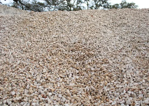 Limestone Pea Gravel