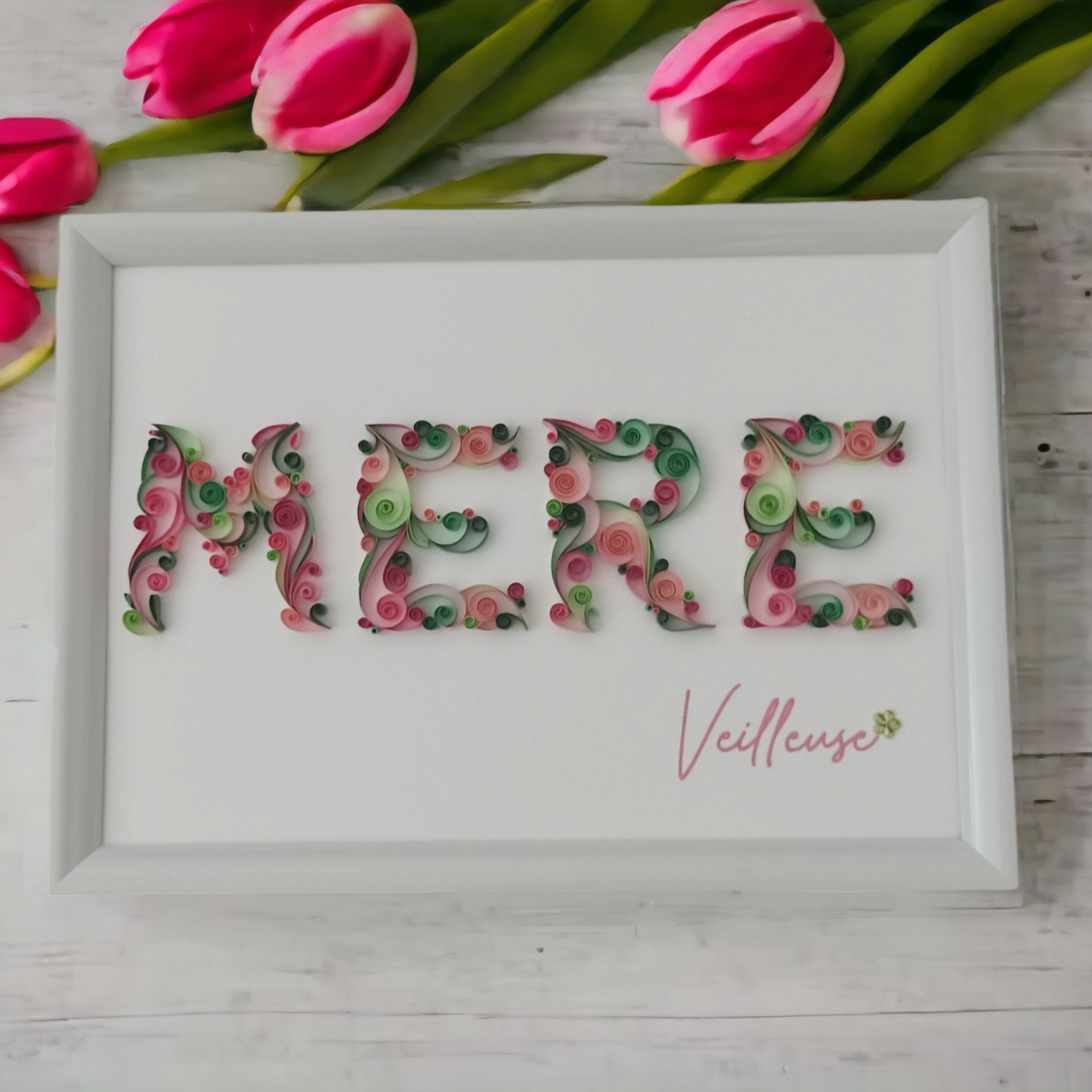 Cadre "Mère-veilleuse" en Quilling