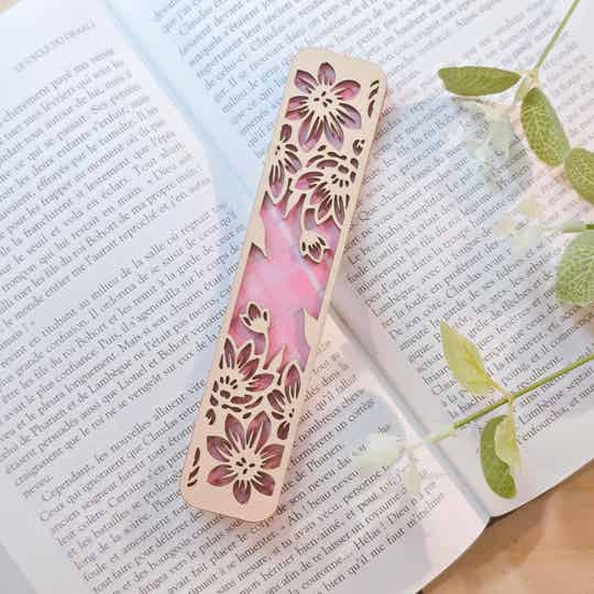 Marque-page "Éclat Rosé"