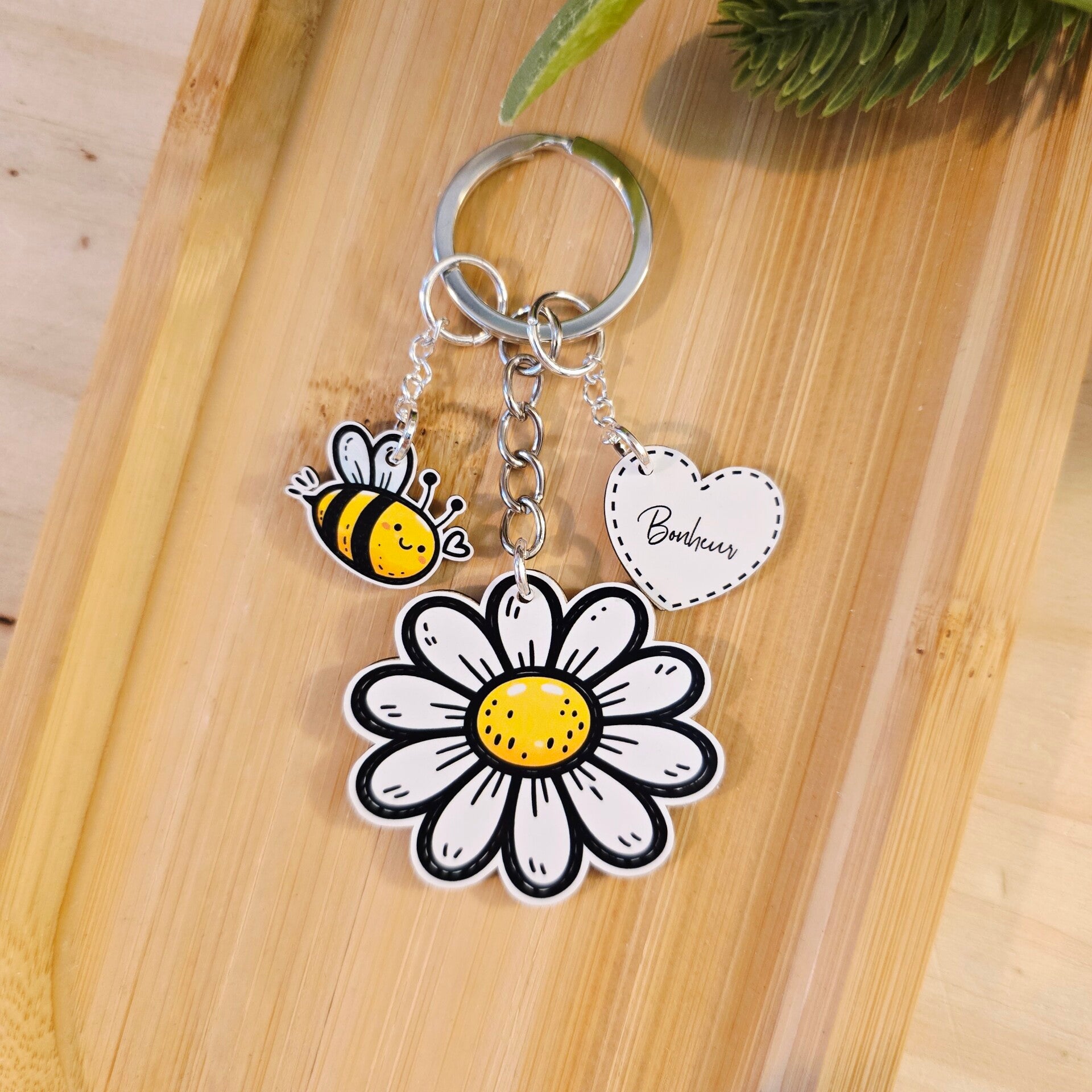 Porte-clé fleuri « Marguerite » – Collection Bloom