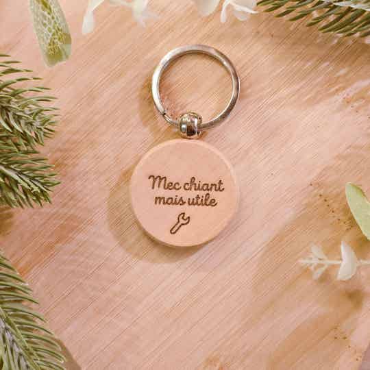 Porte-clés "Mec chiant mais utile"🔧