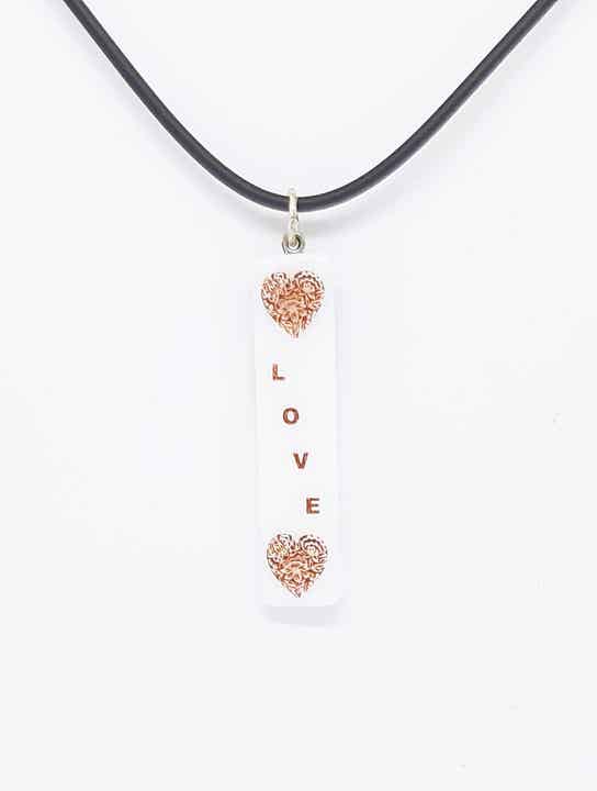 KETTING MET GLASHANGER LOVE