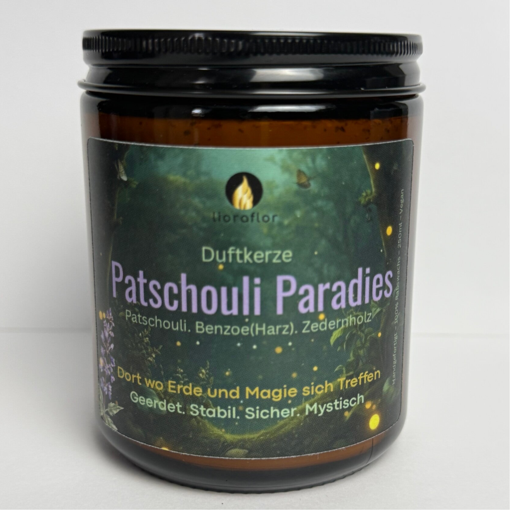 Hochwertige Duftkerze aus Rapswachs – Patschouli Paradies Handgemacht, Vegan, Geschenk für sie und ihn, für dein zu Hause jetzt kaufen.
