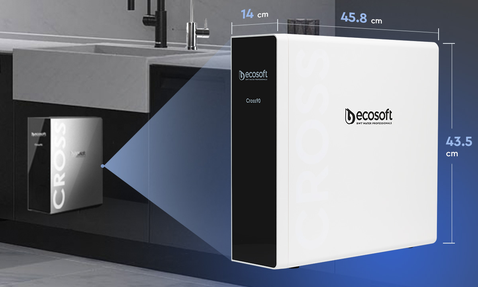 Ecosoft Cross90 osmosefilter met compacte afmetingen (14 cm breed, 45,8 cm diep, 43,5 cm hoog), ideaal voor plaatsing onder de gootsteen.