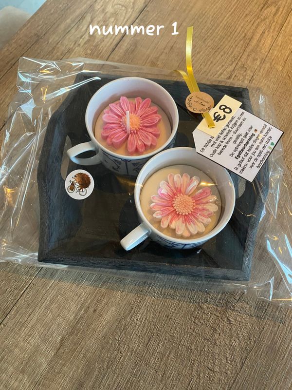 Cadeaupakket met kaarsje