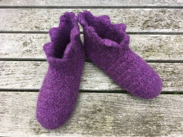 Slippers, Purple - EU size 38, US 7,5; UK 5