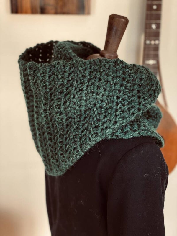 Hood - donker groen, puur-wol