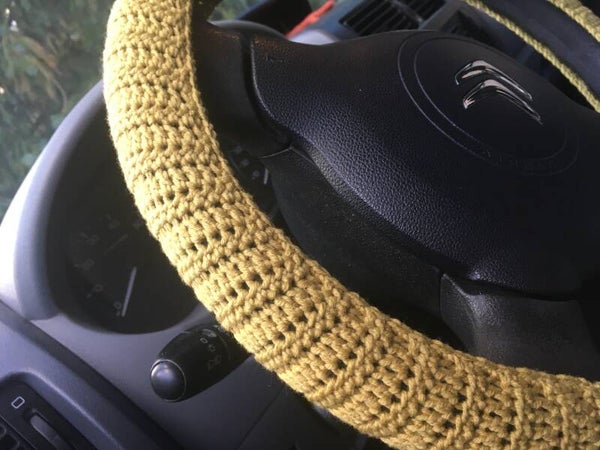 Steering Wheel Cover - light olive green