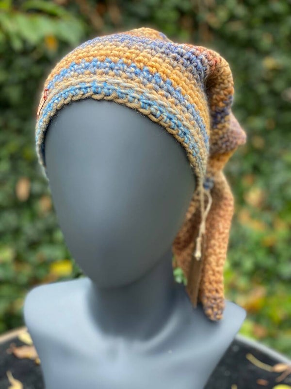 Pointed Beanie - Summer pastels