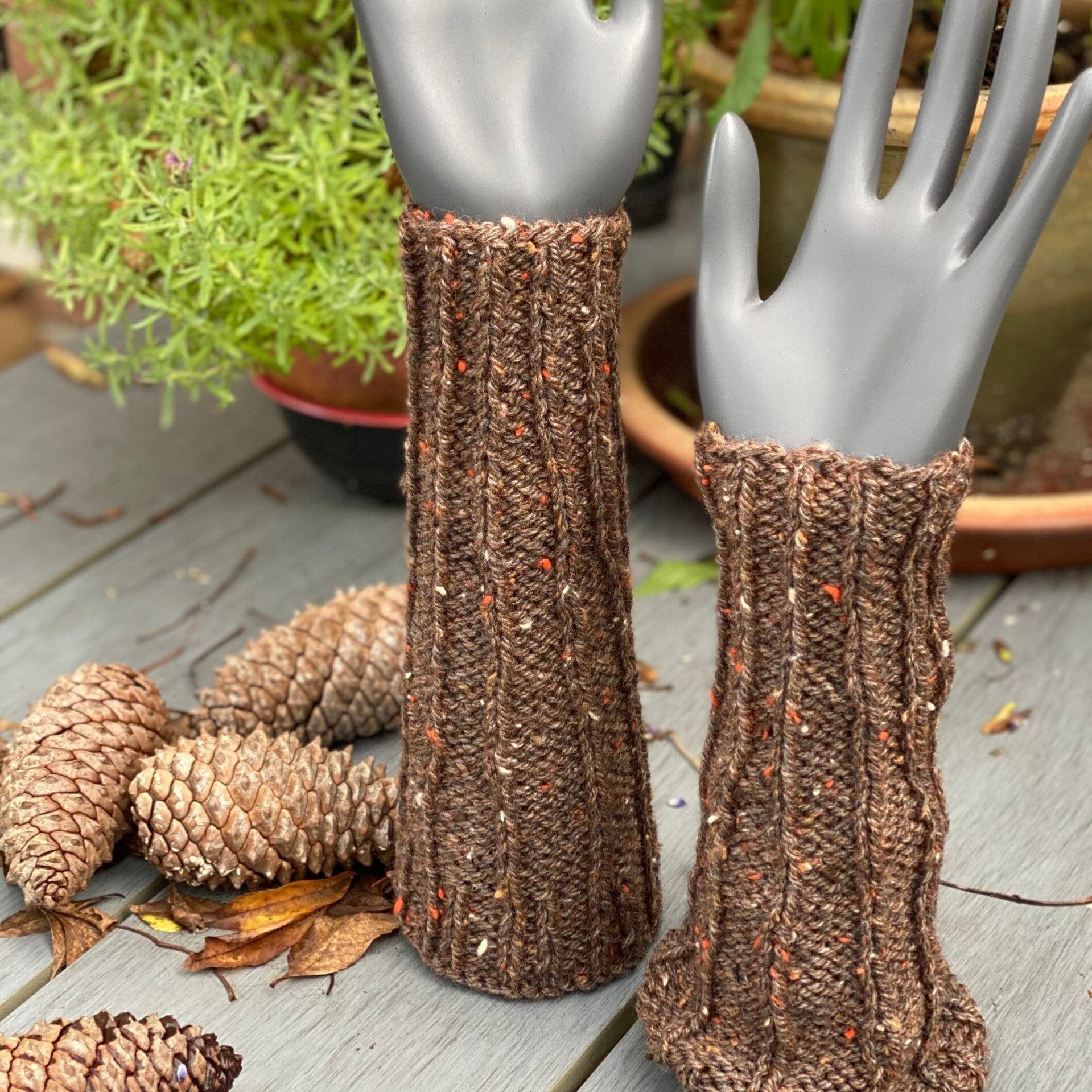 ArmWarmers - Bruin met spekkels, omkeerbaar / Brown with speckles, reversible