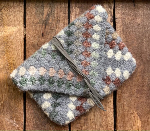 DownToEarthBag - Grey-Green-Brown-Nature