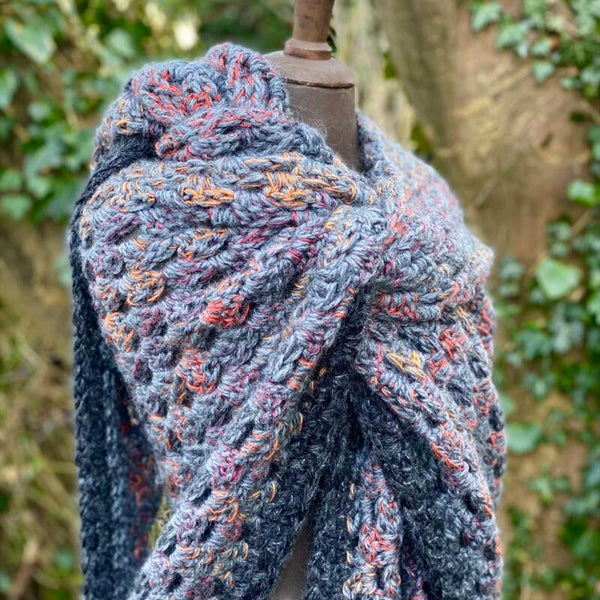 Big Hug - Donkergrijs m kleuren / Dark Grey w colours