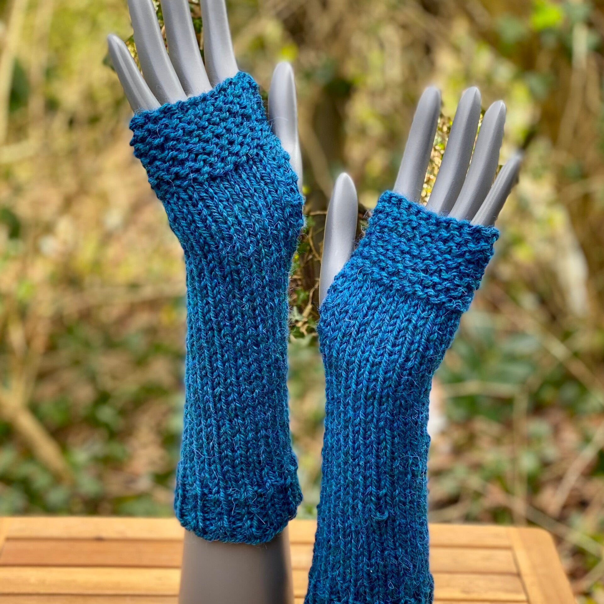 ArmWarmers - Donker Teal / Dark Teal. Wol / Wool