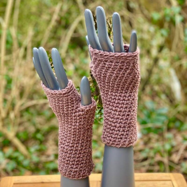 Mittens - Lichtbruin / Light Brown. Wol / Wool