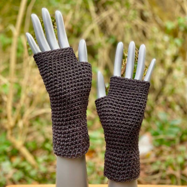Mittens - Zwart. Wol / Black. Wool