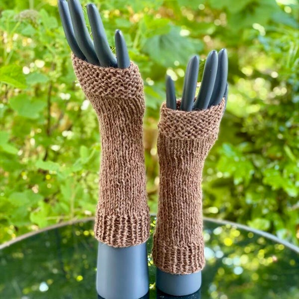 Armwarmers - Beige-bruin / Beige-brown. Wol-alpaca / Wool-alpaca.