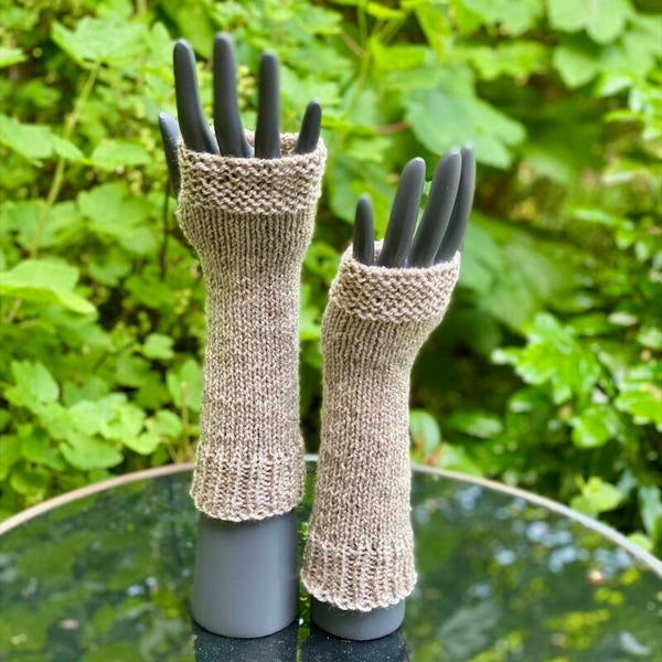 Armwarmers - Zand / Sand. Acryl / Acrylic.