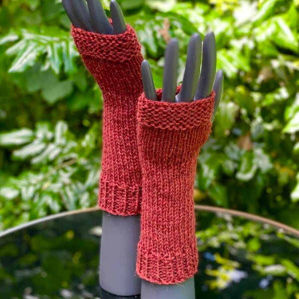 Armwarmers - Warm Bordeaux / Warm Winered. Wol/Wool.
