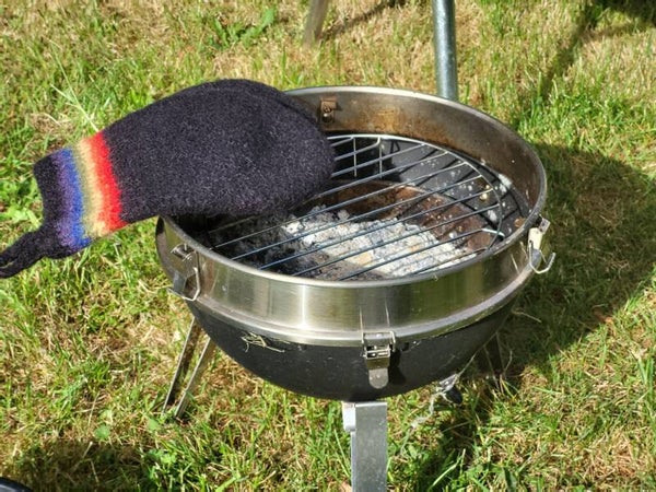 GrillWanten & HotPads - Pride: Zwart m Regenboog-rand