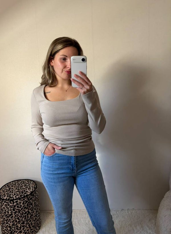 Longsleeve met Vierkante hals