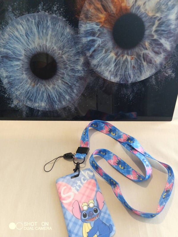 Porte badge stitch