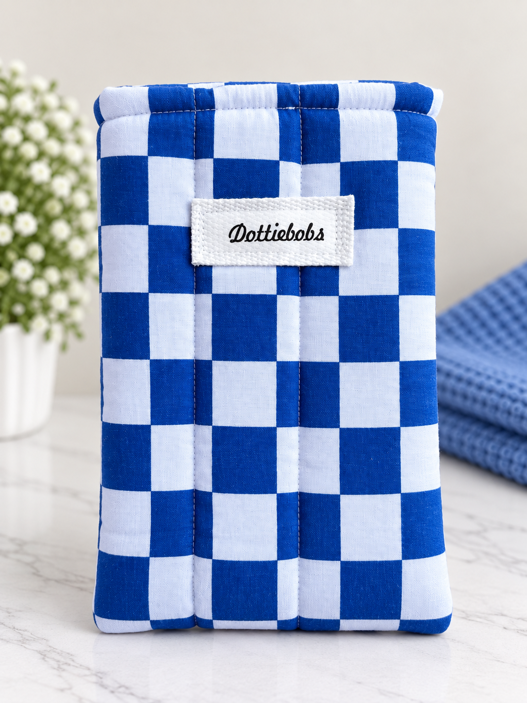Blue/white checker Kindle sleeve