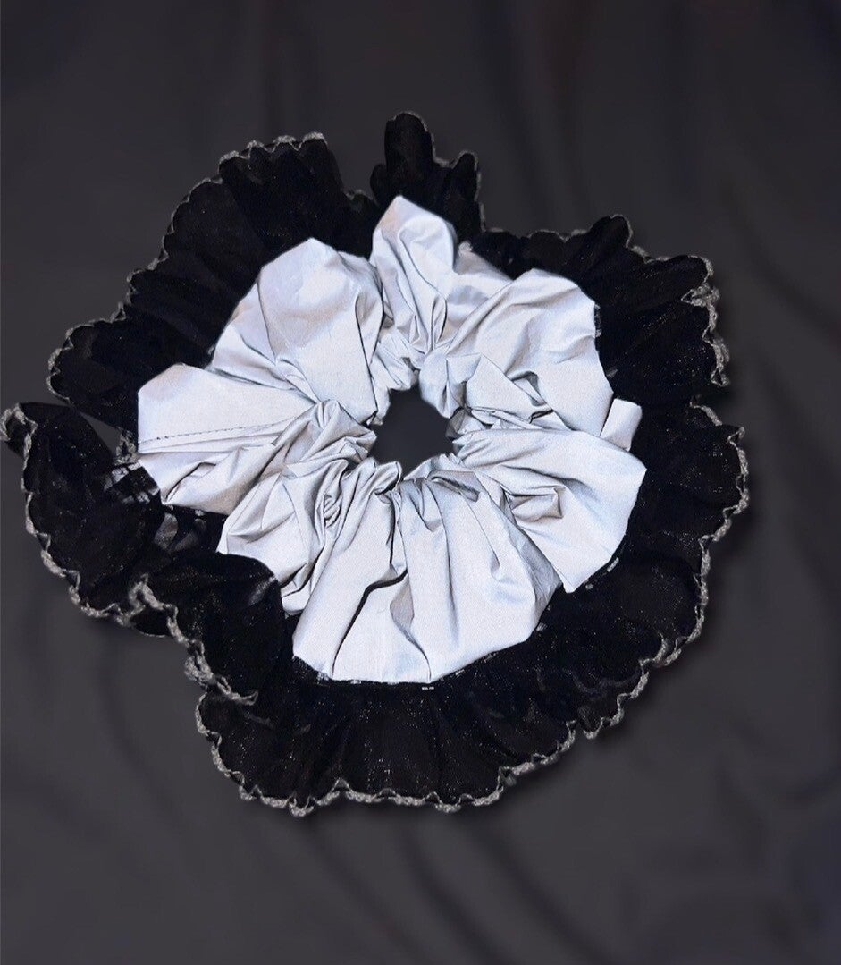 Black tie reflective