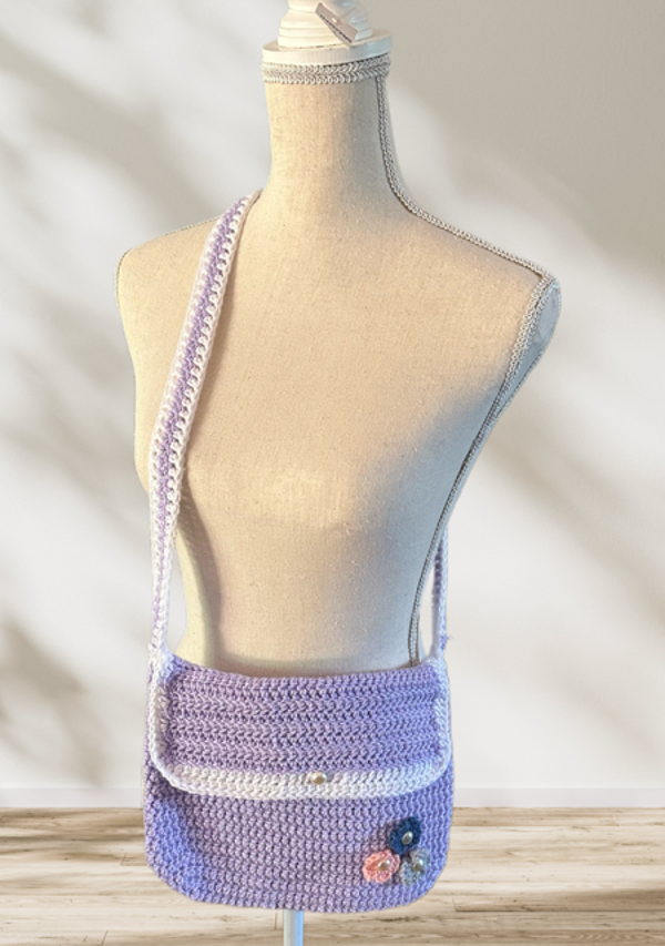 Flowers & Pearls Purse - Lavendar