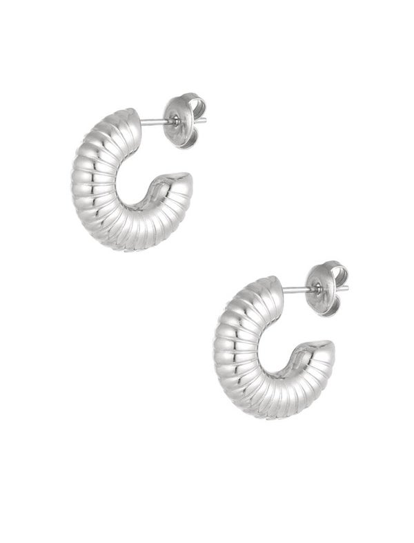 Halve maan oorbellen zilver