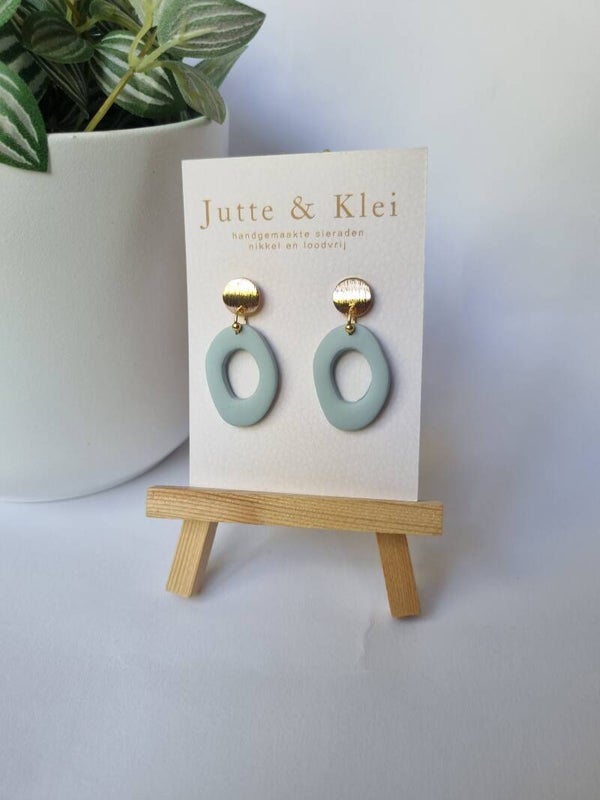 Hangers organisch licht blauwgroen