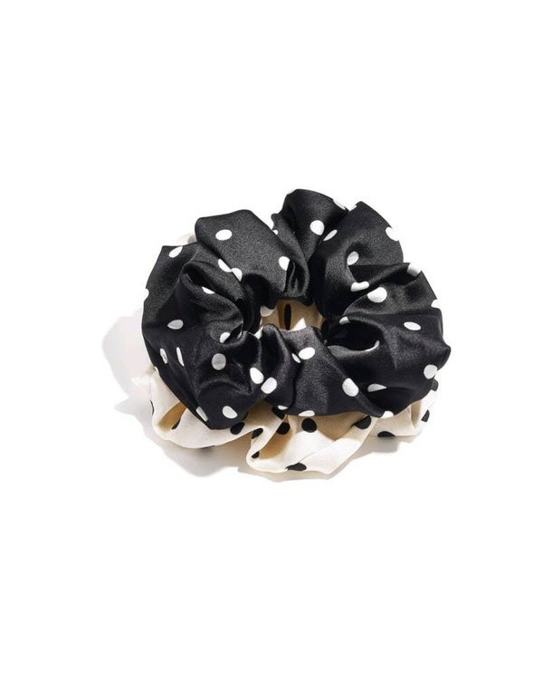 Scrunchie polkadots
