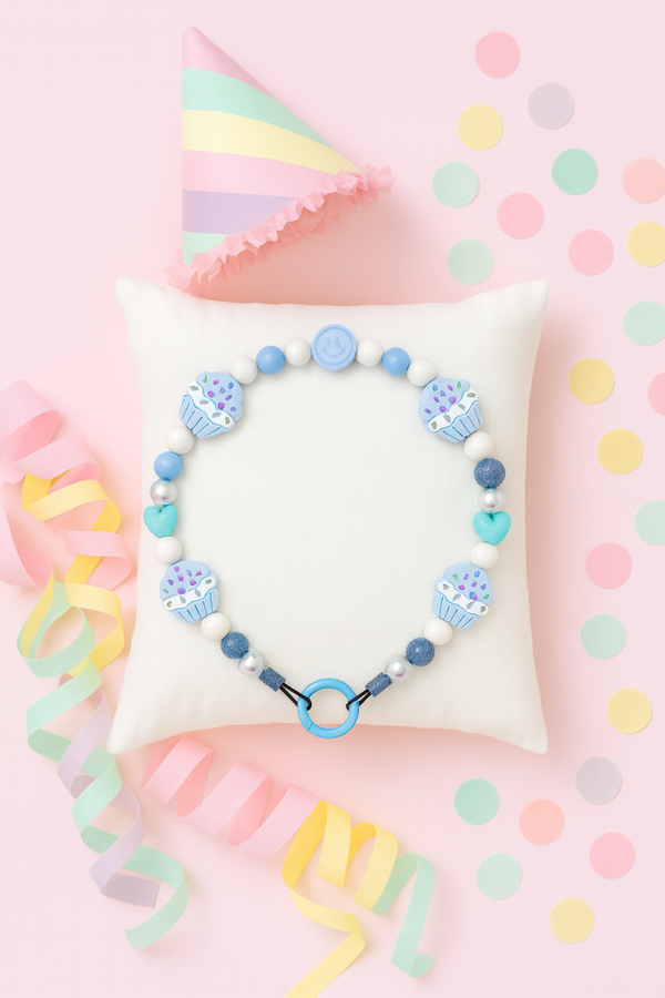 Blue Birthday Bash” – Honden Verjaardag Ketting 12 mm