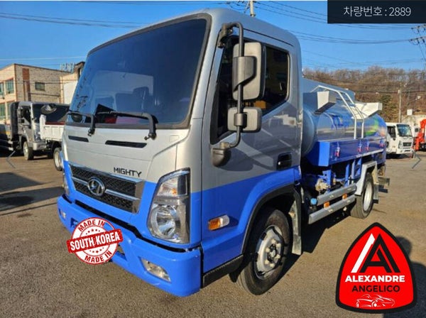 Hyundai All- 2021 - New Mighty - Used 2.5-ton Home - camião-cisterna móvel Hyundai Mighty de 2,5 toneladasda Equipado com motor Euro 6 de 170 cavalos e