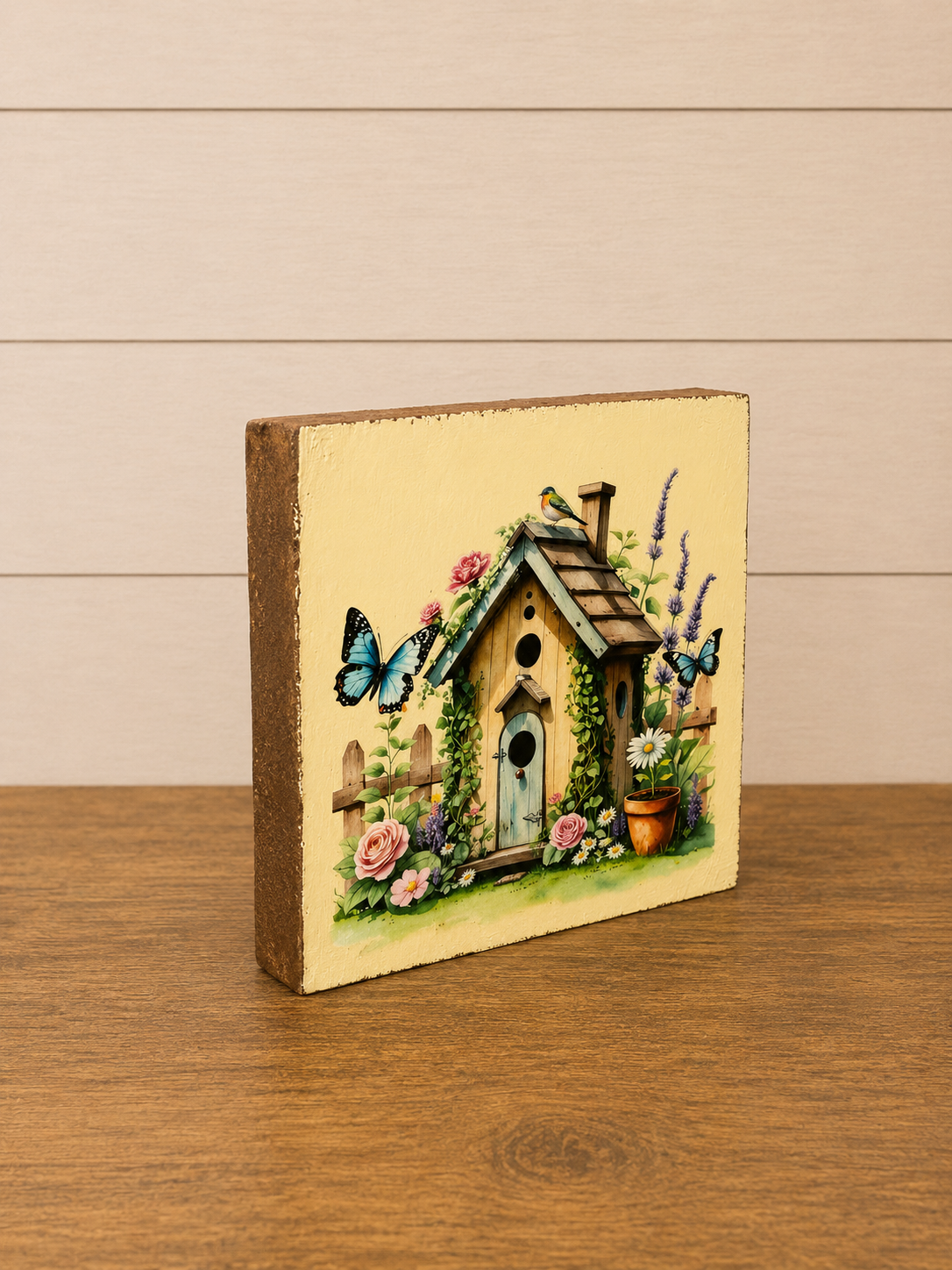 Birdhouse Garden